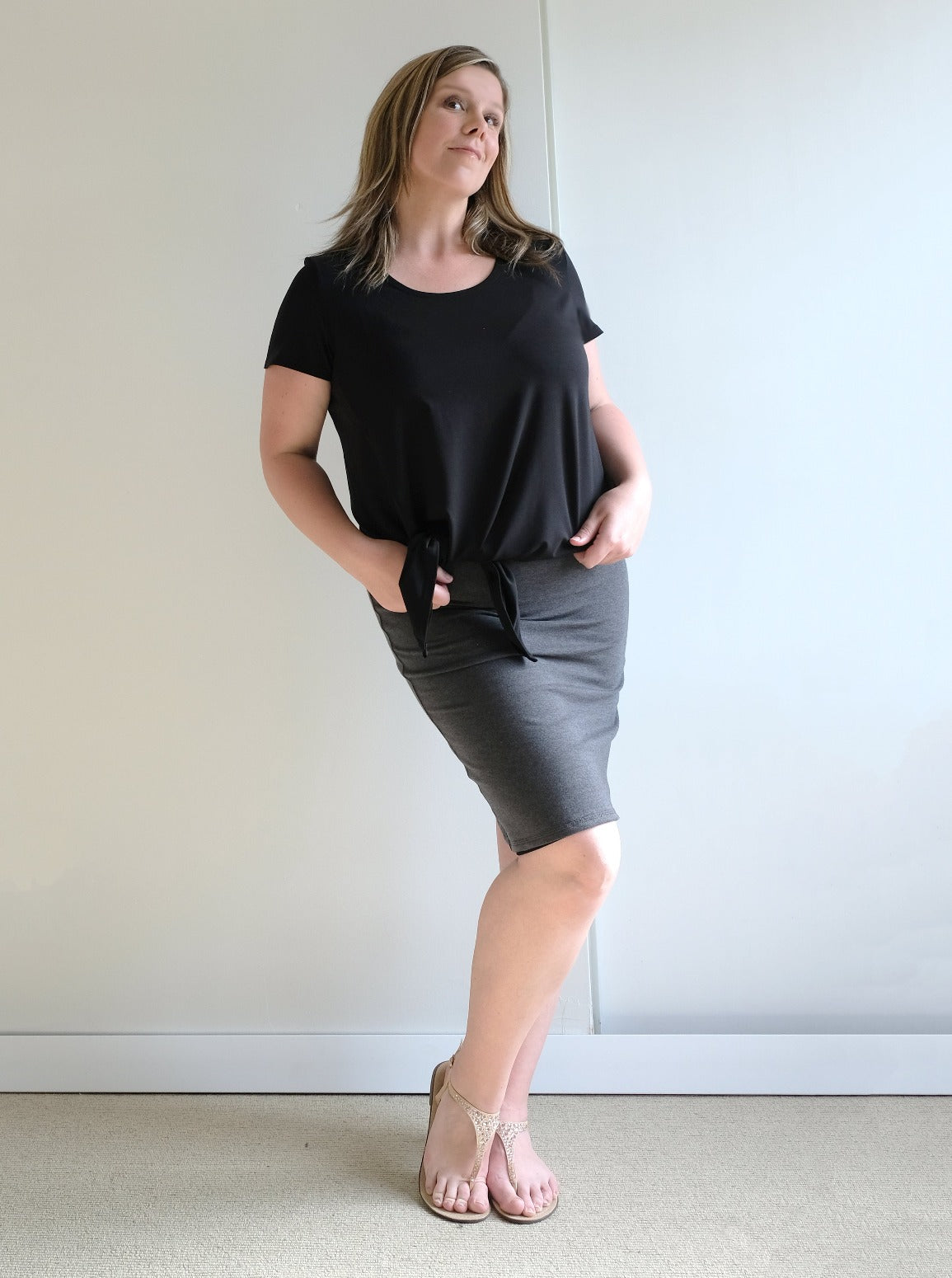 REVERSIBLE ASYMMETRIC SHORT SLEEVE TEE: Made to order