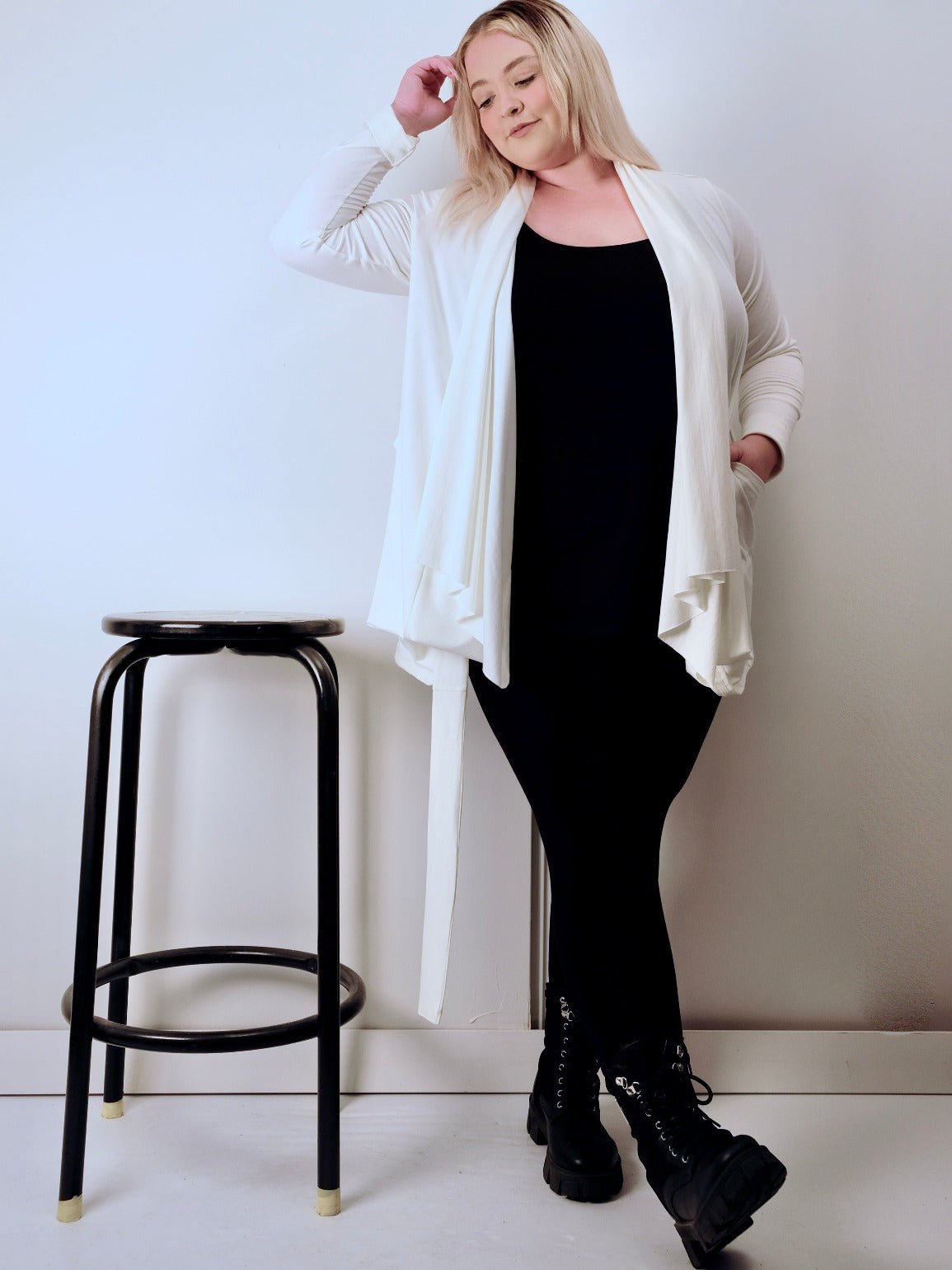 7 IN 1 CARDIGAN: Made to order