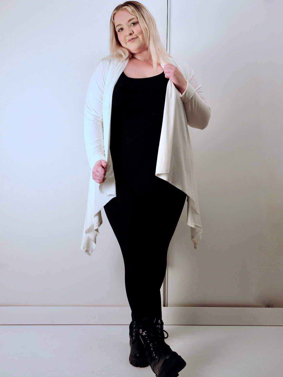 7 IN 1 CARDIGAN: Made to order