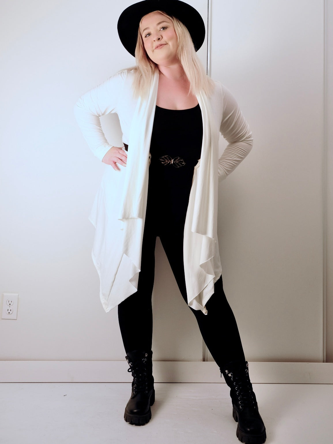 7 IN 1 CARDIGAN: Made to order