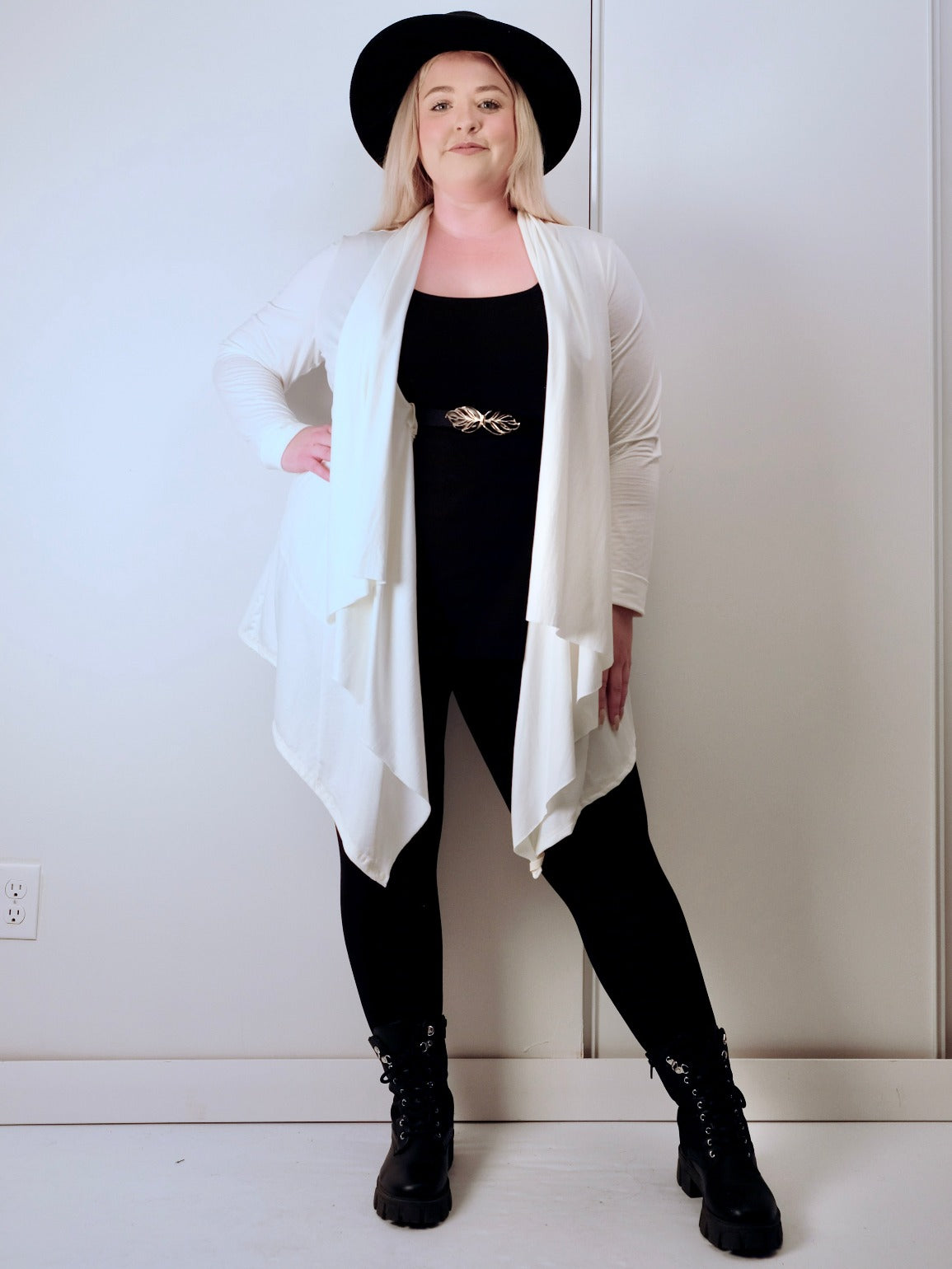 7 IN 1 CARDIGAN: Made to order