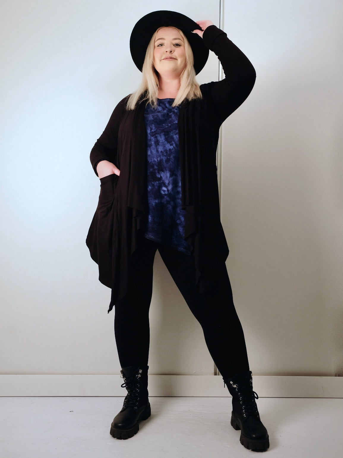 7 IN 1 CARDIGAN: Made to order